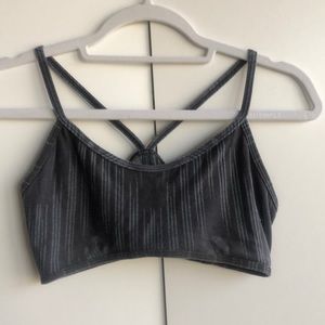 Jolyn rovan sports bra
